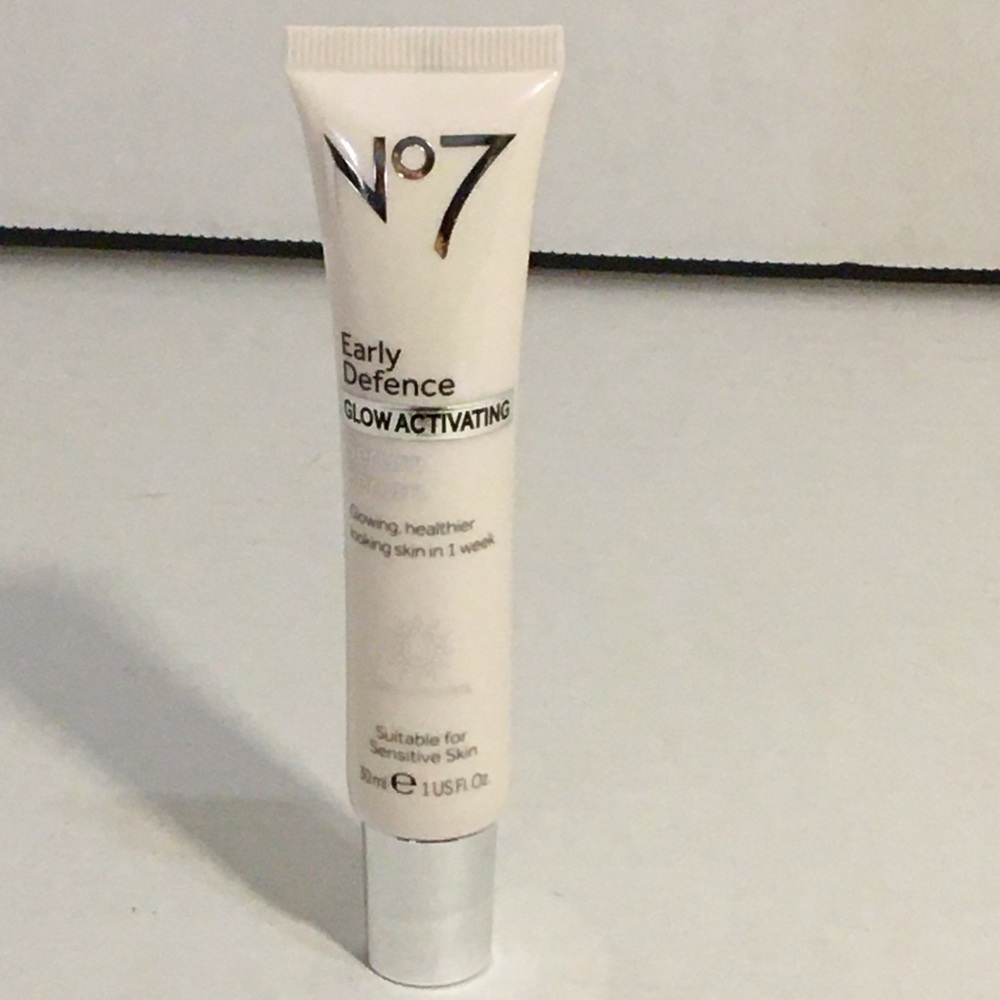 3/20% No7 Early Defence Glow Activating Serum